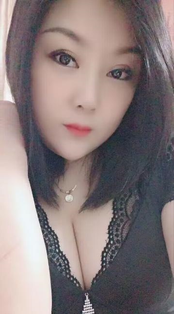 吴中大胸微胖妹