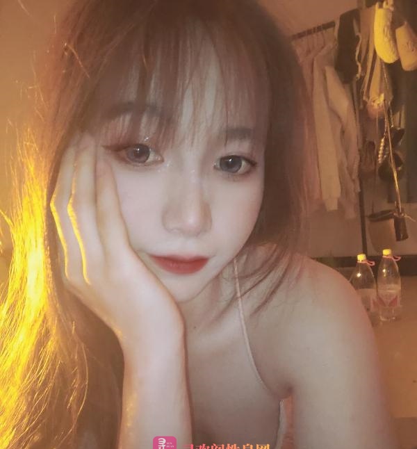 闵行性感嫩妹