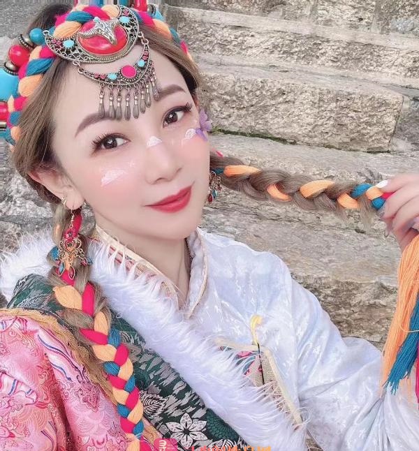 小女人大胸情报