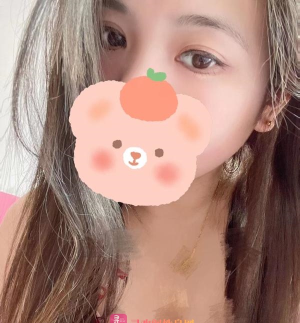 汉口大眼睛小小
