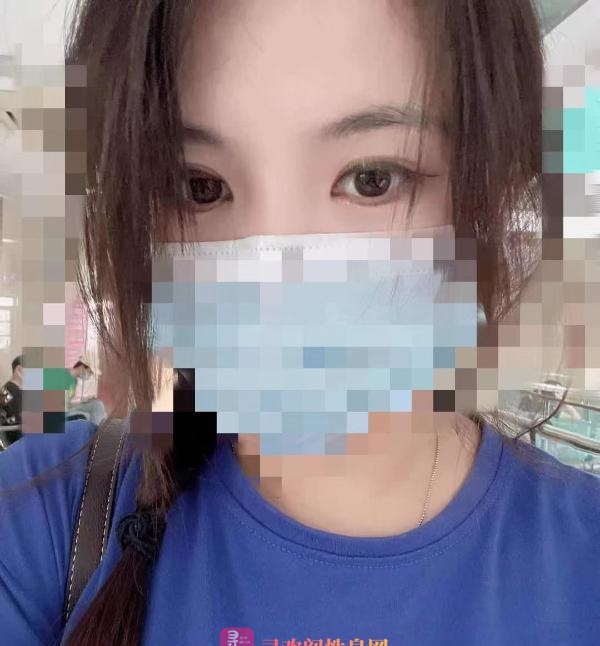 汉口大眼睛小小