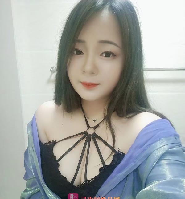 大胸妹yyds