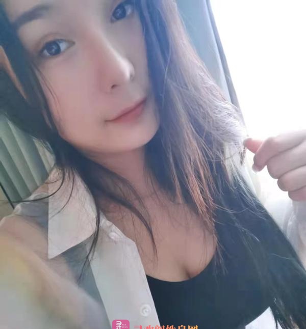 光谷妹子好看皮肤嫩