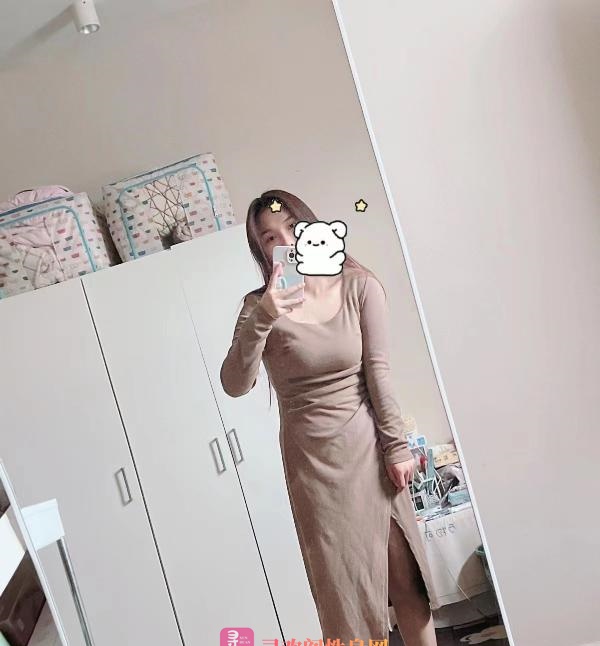 光谷妹子好看皮肤嫩