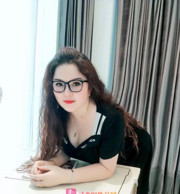 南宁巨乳肥臀