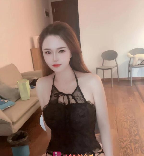 大奶少妇泡泡