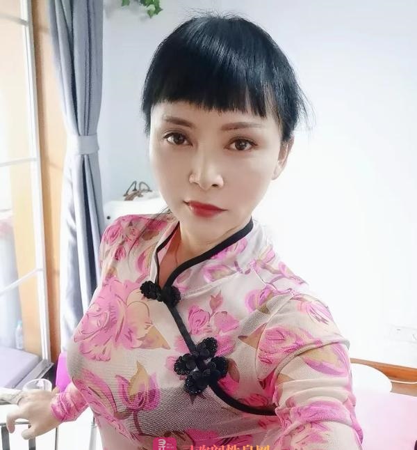 凤凰西街骚姐