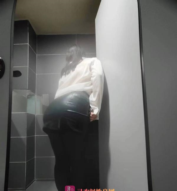 汉口大胸美女
