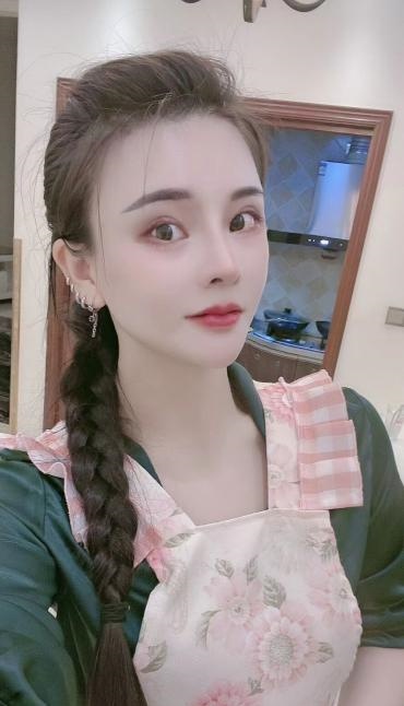很骚高个老师