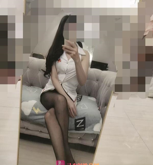 模特身材腿长美女