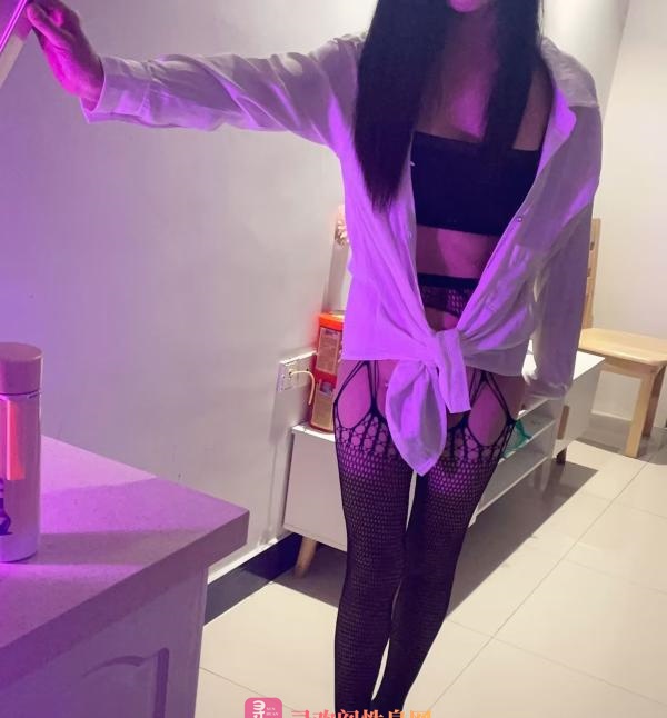 开福黑丝熟女少妇