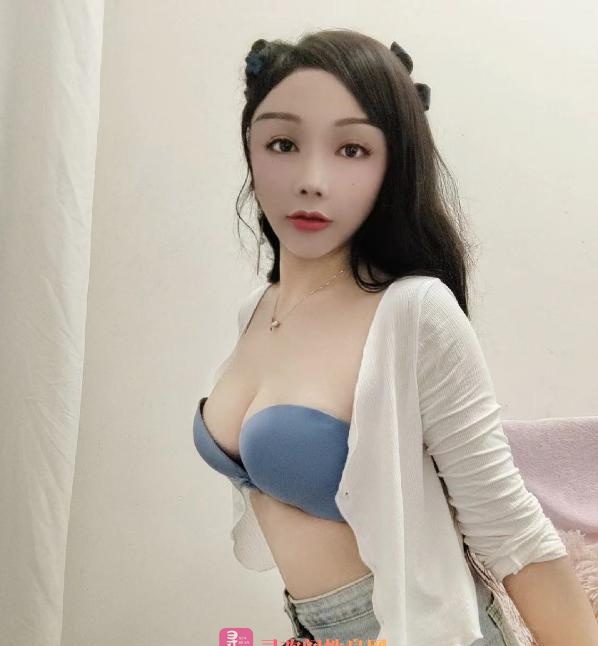 骚骚 小美