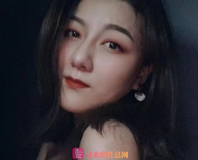 混血小胖妹