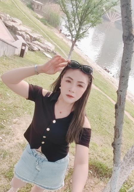 江宁美臀浪骚少妇