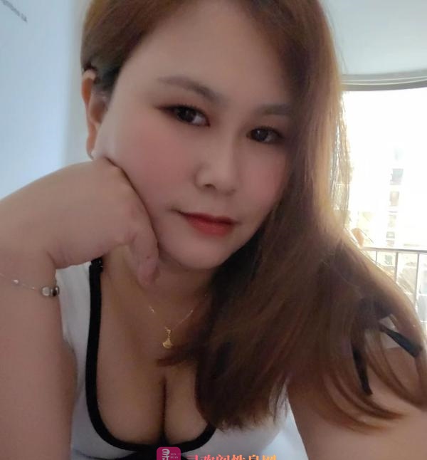 湖贝熟女少妇小燕
