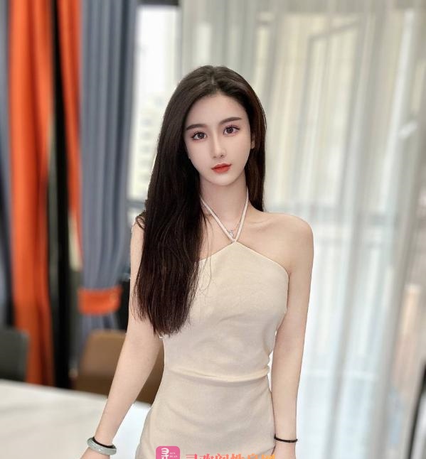 颜值系瑜伽老师