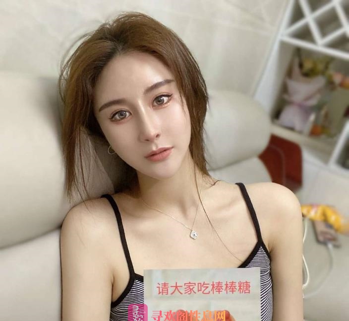 颜值系瑜伽老师