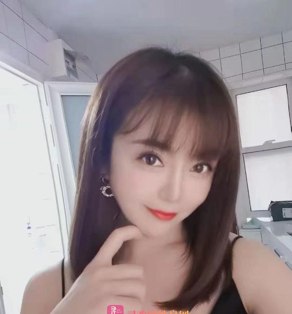马房山泻火妹子月月