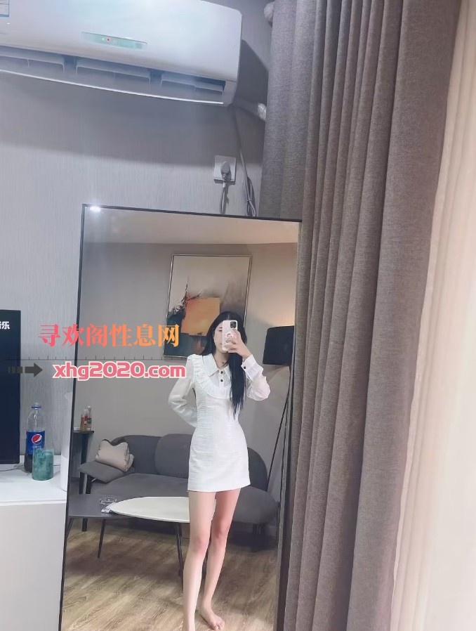 服务型美女