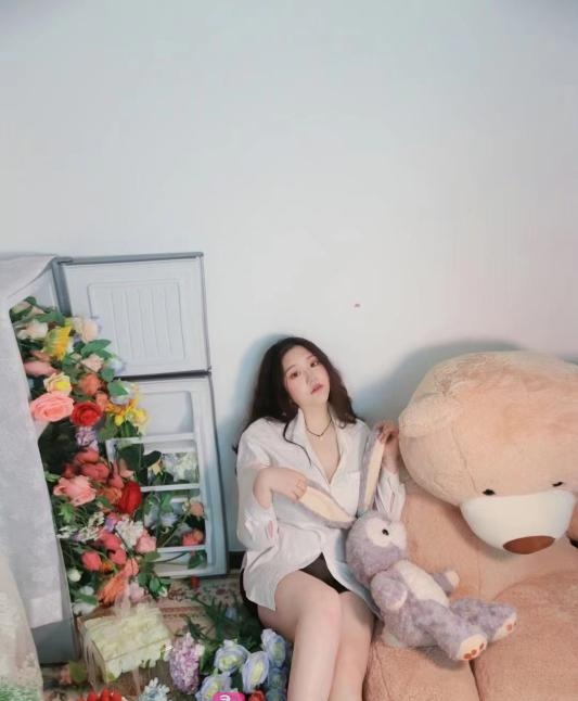 龙华BBW小倩