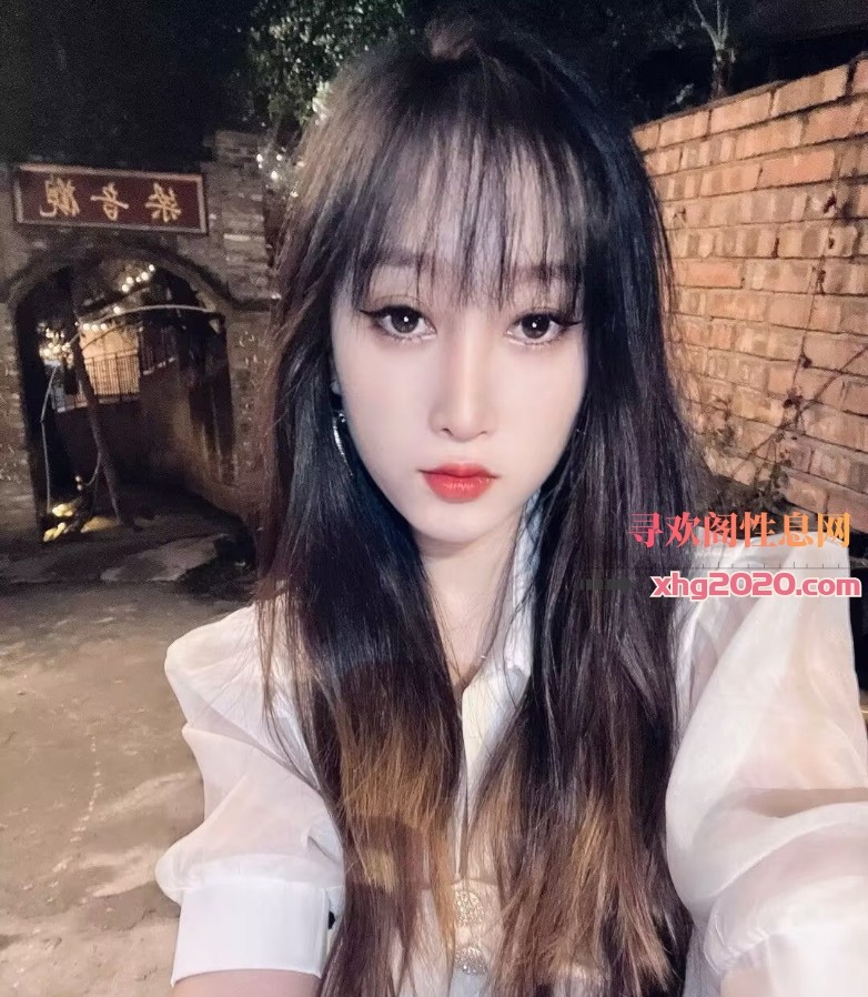 武汉美女小姐姐