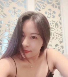 大胸少妇花花