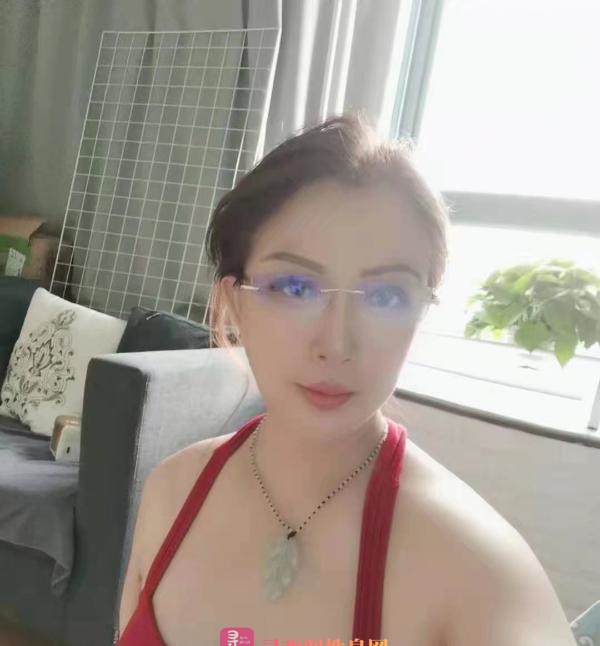 上海黄浦丰满熟女