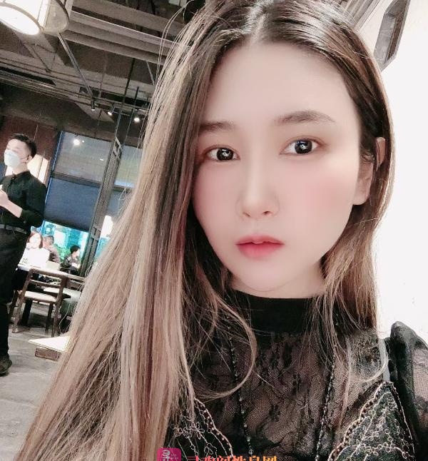 宝安 环保美女