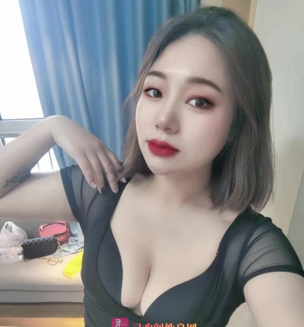 历城区汉峪金谷美女