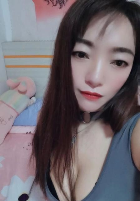 宝安丝袜阿梅熟女