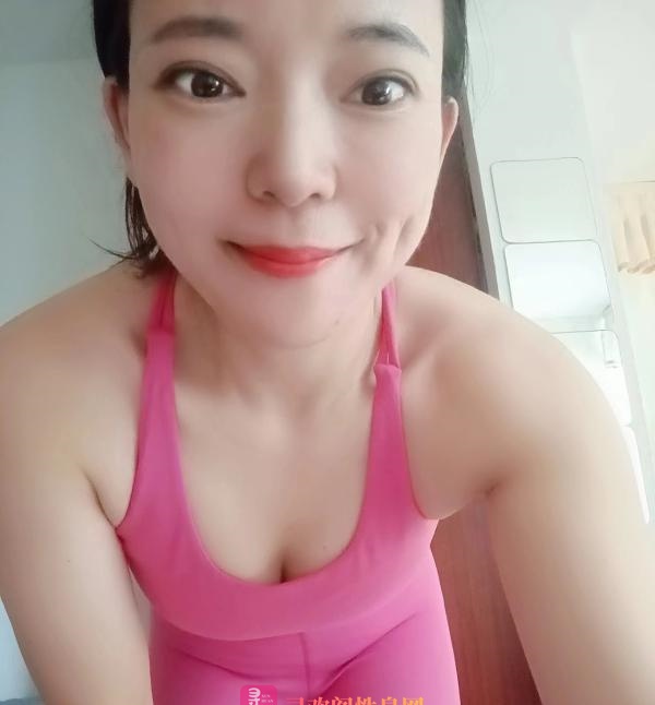 瑜伽少妇 叶子老师