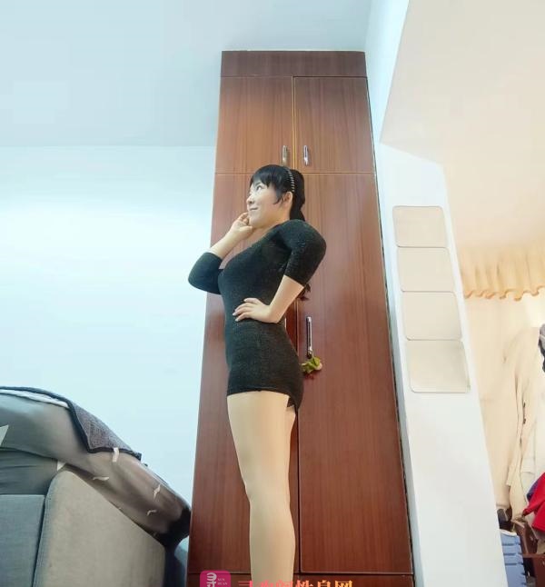 瑜伽少妇 叶子老师
