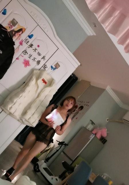钟楼娇小熟女