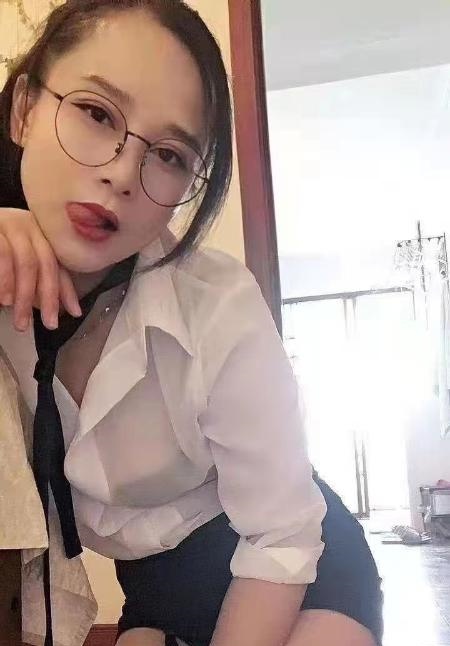 建邺性感御姐