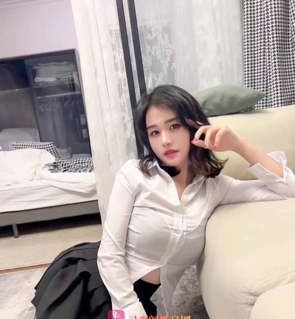 海珠女友感妹子