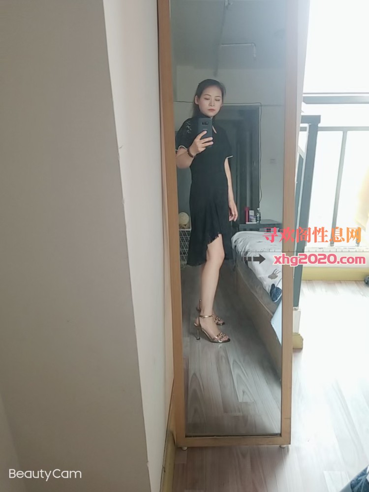 颜值不错的少妇