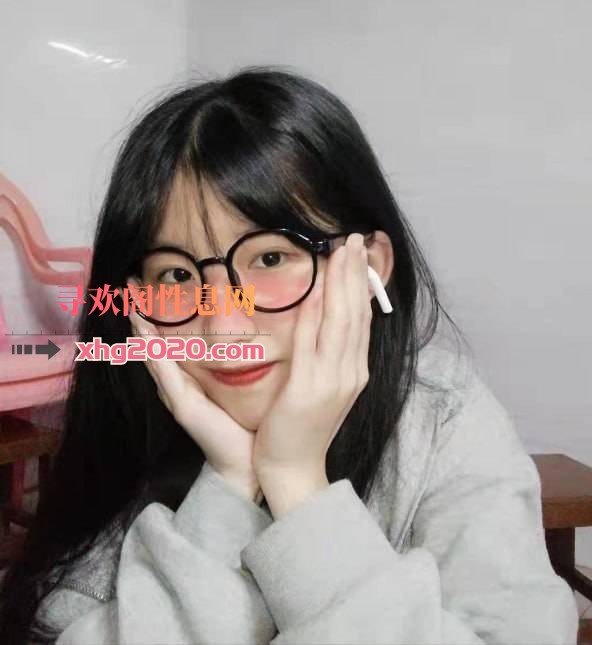 性感小姐姐一个
