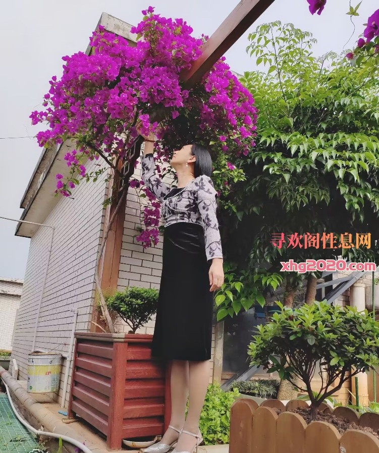楼顶操阿姨