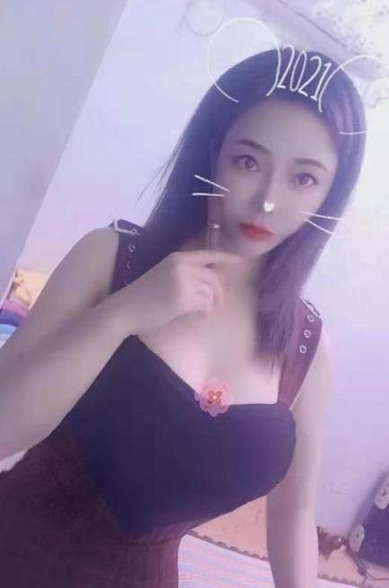 青羊贝森倩柔