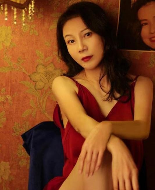 轻熟女阿莲