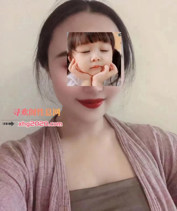 北碚大辫子美女