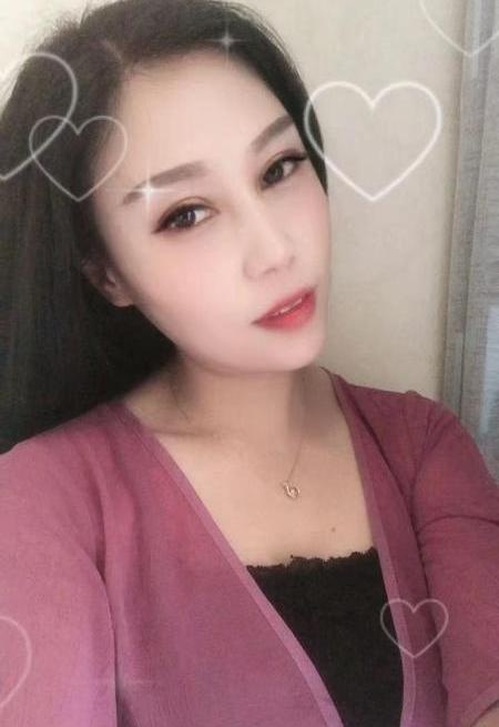 风韵犹存风骚熟女