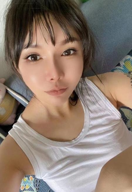刚做的兼职妹妹