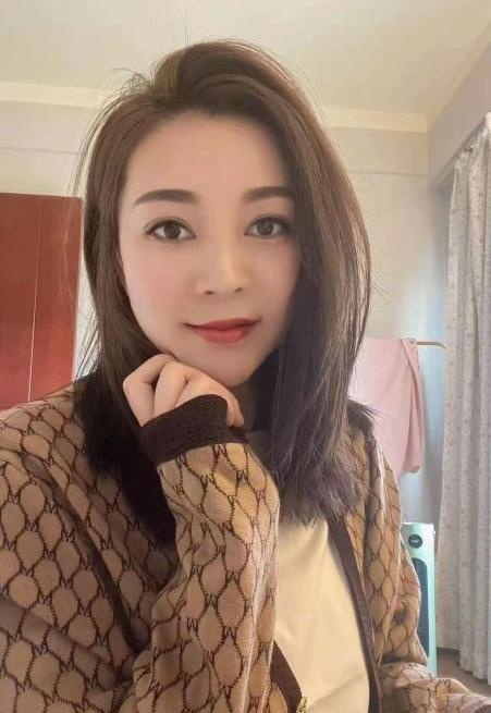 南山妩媚乐儿