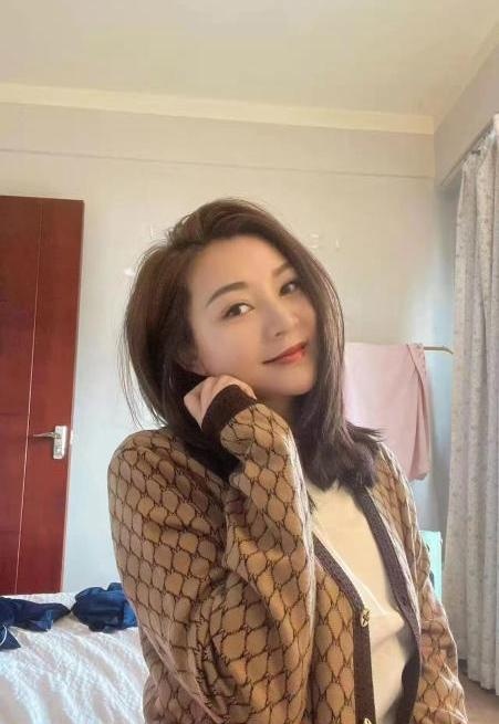 南山妩媚乐儿