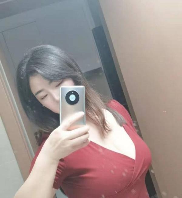 大奶乳交姐姐