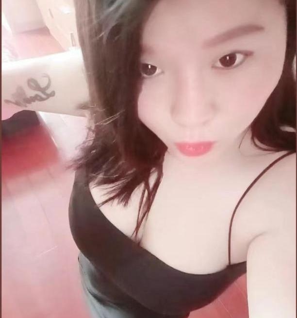 南昌丽丽会舔耳