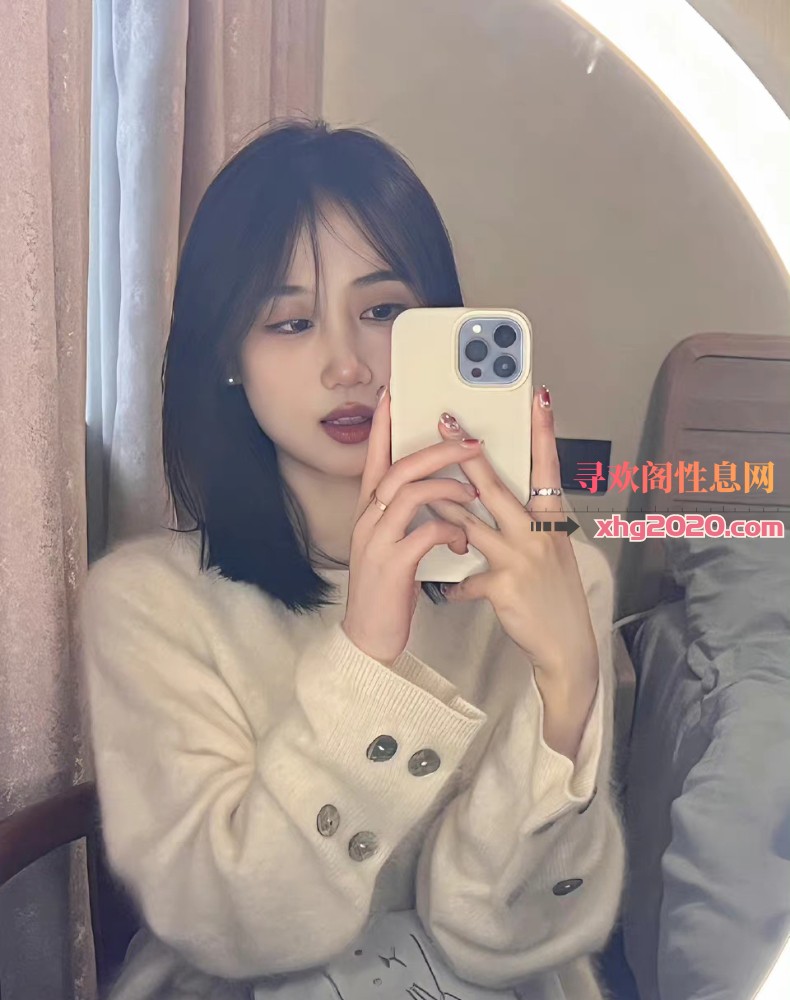 大胸妹纸