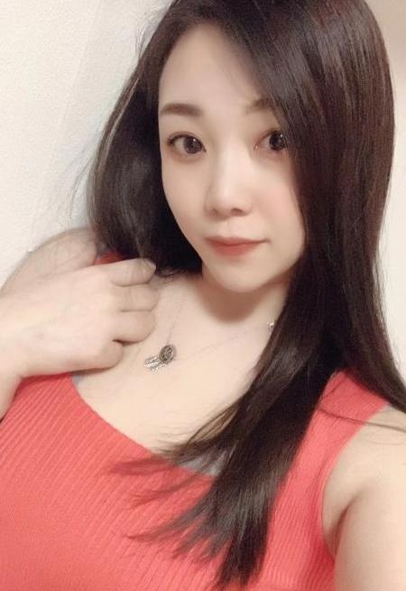 白云美女恬恬