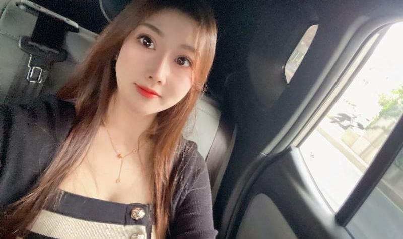 小姐姐叶子